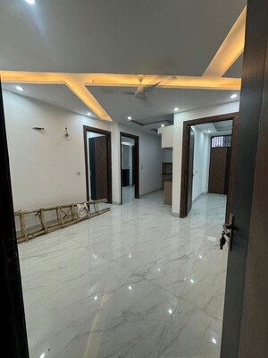 Room in 3 BHK Apartment at Rajpur Khurd Extension – for Sale