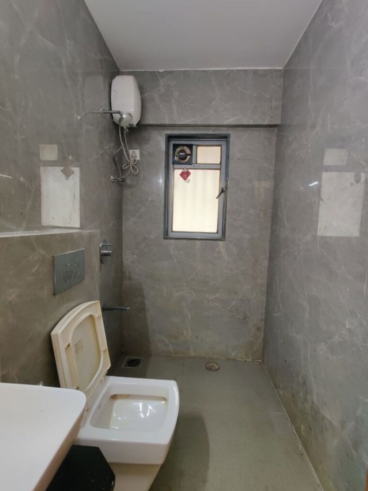 Bathroom, emerald-apartment-santacruz 2 Bedroom 1100 Sq.Ft. Apartment In Santacruz East Mumbai 10483253