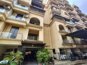  Apartment For Sale in Ulhasnagar