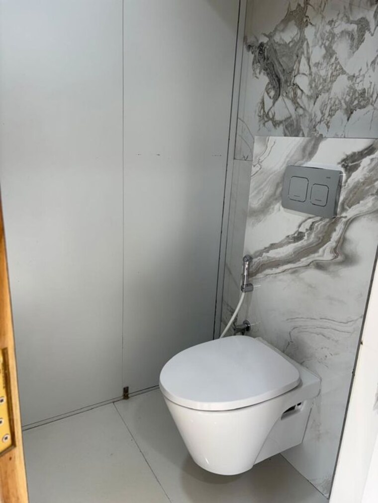 Bathroom, avvad-shubham-avenue-chs Commercial Office Space 365 Sq.Ft. In Ghatkopar East Mumbai 10483297