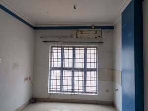 Room in  Apartment at Vylathur – for Sale