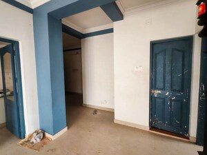 Room in  Apartment at Vylathur – for Sale