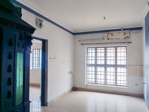 Room in  Apartment at Vylathur – for Sale