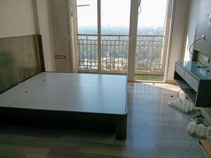 Room in  Apartment at Ganeshpeth Colony – for Sale