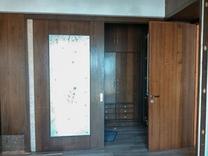 Room in  Apartment at Ganeshpeth Colony – for Sale