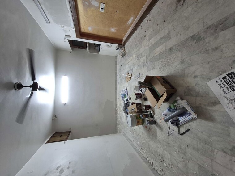 Room, mayur vihar 3.5 Bedroom 1050 Sq.Ft. Apartment In Mayur Vihar Delhi 10483371