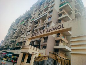 Apartment For Sale in Badlapur