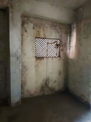 Room in  Apartment at Warasiya – for Sale