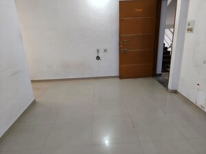 Room in 2 BHK Apartment at Vejalpur – for Rent