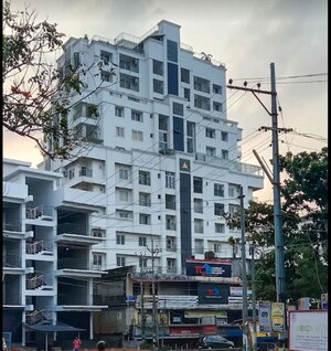  Apartment For Sale in Vellangallur
