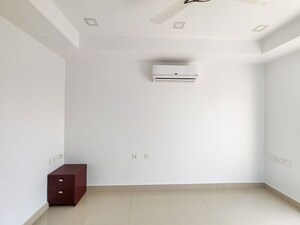 Room in  Apartment at Vellangallur – for Sale