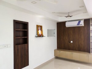 Room in  Apartment at Vellangallur – for Sale