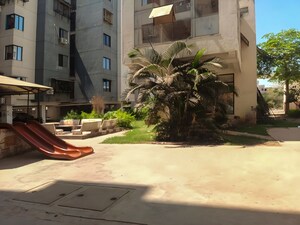  Apartment For Sale in Vadodara