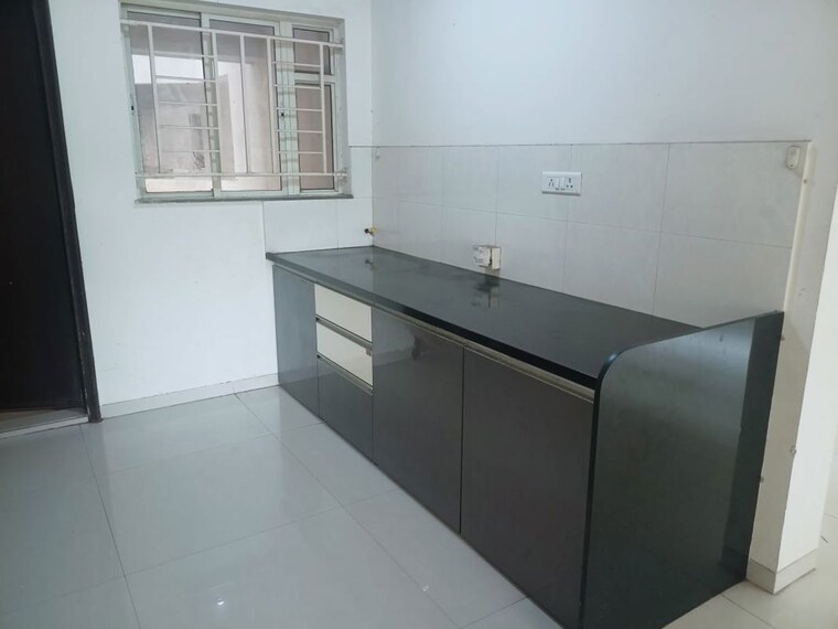 Kitchen, rohan-leher 3 Bedroom 1600 Sq.Ft. Apartment In Baner Pune 10483485
