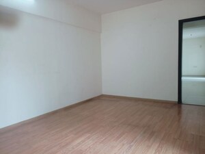 Room in 3 BHK Apartment at Rohan Leher, Baner – for Rent