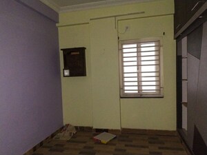 Room in  Apartment at Jujjuru – for Sale