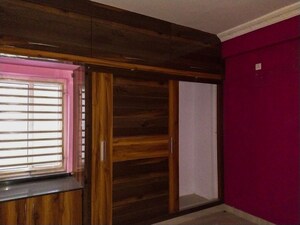 Room in  Apartment at Jujjuru – for Sale