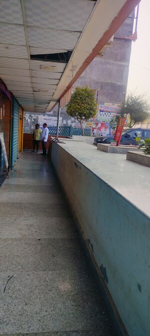   Shop at Ajanta Tower, Alambagh – for Rent