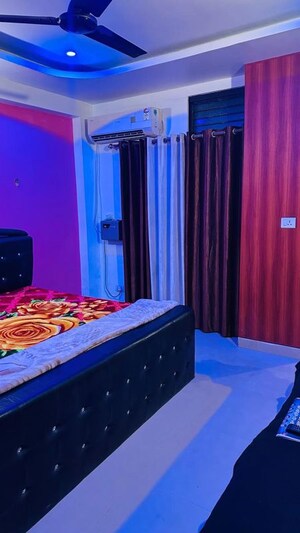 Bedroom in 1 BHK Builder Floor at Chinhat – for Rent