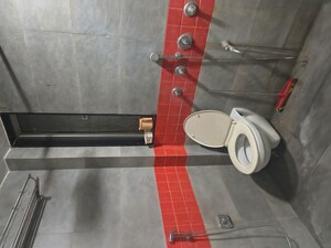 Bathroom in 2 BHK Apartment at Sion East – for Rent