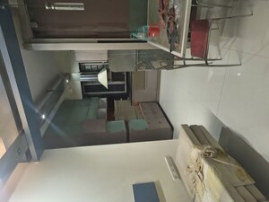 Team Area in 2 BHK Apartment at Sion East – for Rent