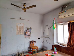 Room in  Apartment at Chandannagar – for Sale