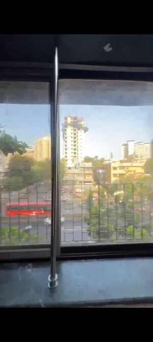 Master Plan in 3 BHK Apartment at Sion – for Rent