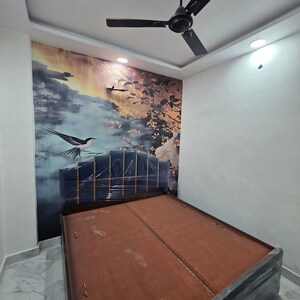 Furnished Amenities in 2.5 BHK Builder Floor at Uttam Nagar – for Sale