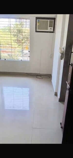 Room in 1 BHK Apartment at Terraform Everest Countryside Daffodil, Ghodbunder Road – for Sale