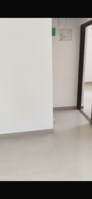 Room in 1 BHK Apartment at Terraform Everest Countryside Daffodil, Ghodbunder Road – for Sale