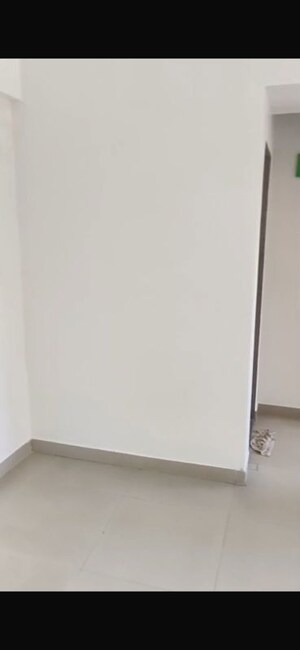 Room in 1 BHK Apartment at Terraform Everest Countryside Daffodil, Ghodbunder Road – for Sale