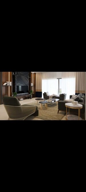 Team Area in 5 BHK Apartment at Juhu – for Sale