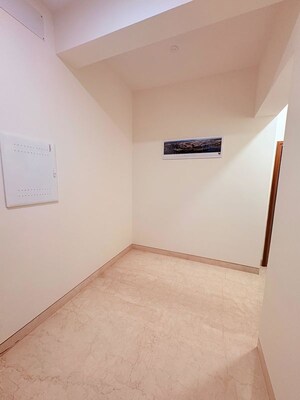 Room in 4 BHK Apartment at Pursuit of a Radical Rhapsody Villas, Whitefield – for Rent