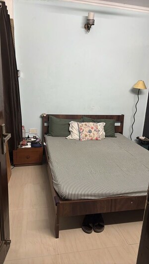 Bedroom in 2 BHK Builder Floor at Malviya Nagar – for Rent