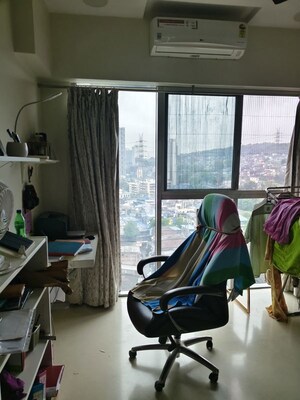 Room in 2 BHK Apartment at Piramal Revanta, Mulund West – for Sale