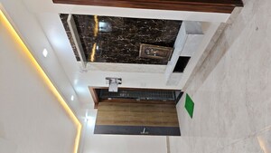 Furnished Amenities in 3 BHK Builder Floor at Mahindra Enclave – for Sale
