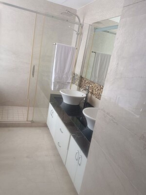 Staircase in 3.5 BHK Apartment at M3M Golf Estate, Sector 65 – for Rent