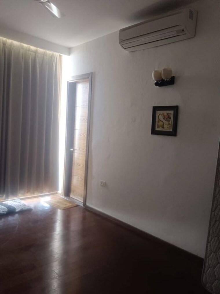 Room, m3m-golf-estate 3.5 Bedroom 3510 Sq.Ft. Apartment In Sector 65 Gurgaon 10483873