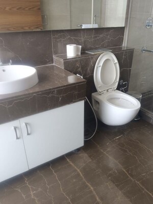 Bathroom in 3.5 BHK Apartment at M3M Golf Estate, Sector 65 – for Rent