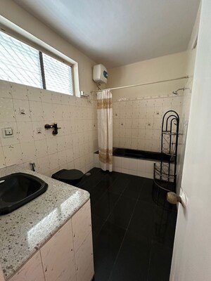 Team Area in 4 BHK Independent House at High Grounds – for Rent