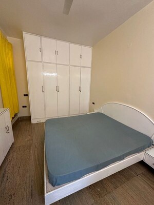 Bathroom in 4 BHK Independent House at High Grounds – for Rent