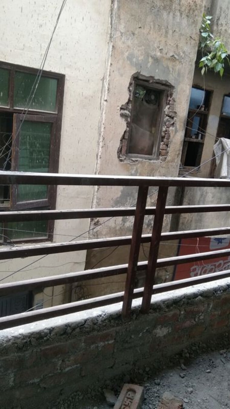 Balcony, mehrauli 1 Bedroom 500 Sq.Ft. Builder Floor In Mehrauli Delhi 10483880
