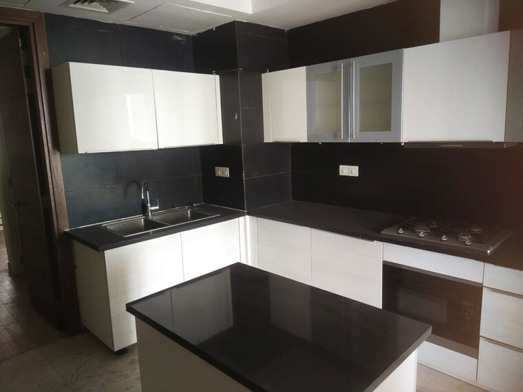 Kitchen, m3m-golf-estate 3.5 Bedroom 3888 Sq.Ft. Apartment In Sector 65 Gurgaon 10483879