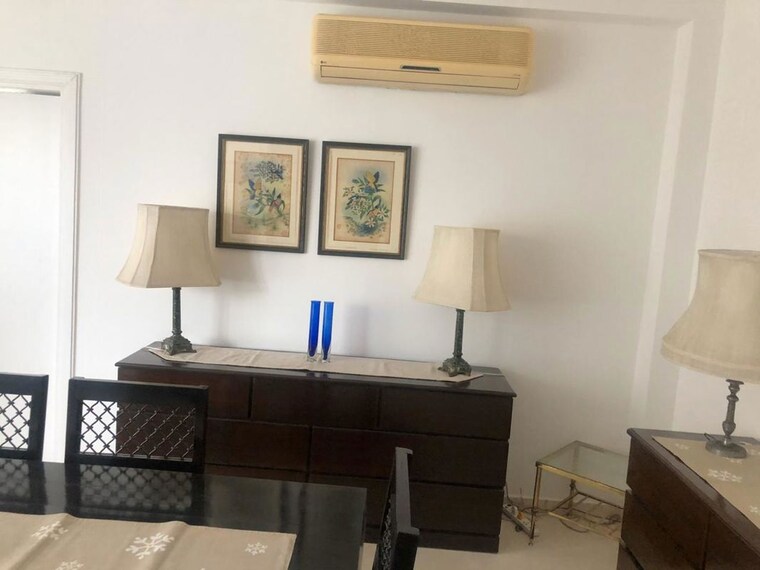 Living Room, unitech-the-close-north 3.5 Bedroom 2480 Sq.Ft. Apartment In Sector 50 Gurgaon 10483897