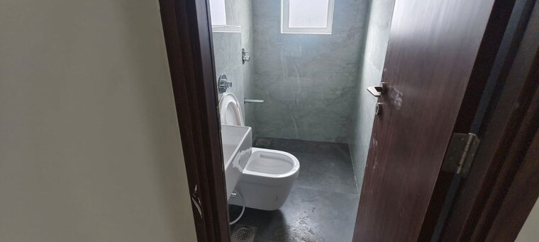 Bathroom, bc-corp-avita 2 Bedroom 570 Sq.Ft. Apartment In Bandra East Mumbai 10483916