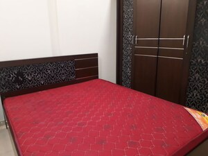 Bedroom in 2 BHK Apartment at Sumit Artista, Santacruz East – for Rent