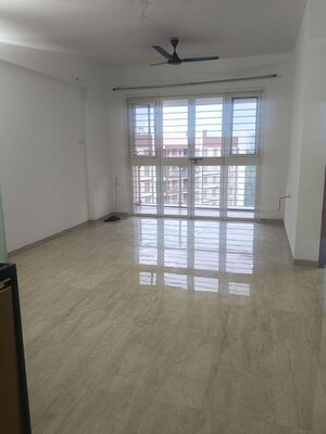 Room in 2.5 BHK Apartment at Tirupati Regalia Phase 2, Vishrantwadi – for Rent
