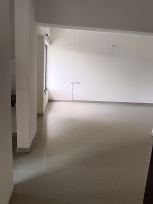 Room in 2 BHK Apartment at Tirupati Campus, Tingre Nagar – for Rent
