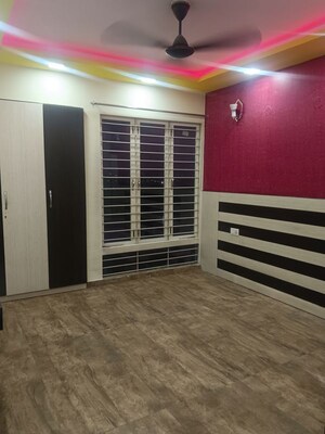 Room in 2 BHK Apartment at Shriram La Tierra, Vishrantwadi – for Rent