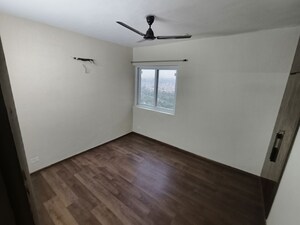 Room in 2 BHK Apartment at 3C Lotus Panache, Sector 110 – for Rent